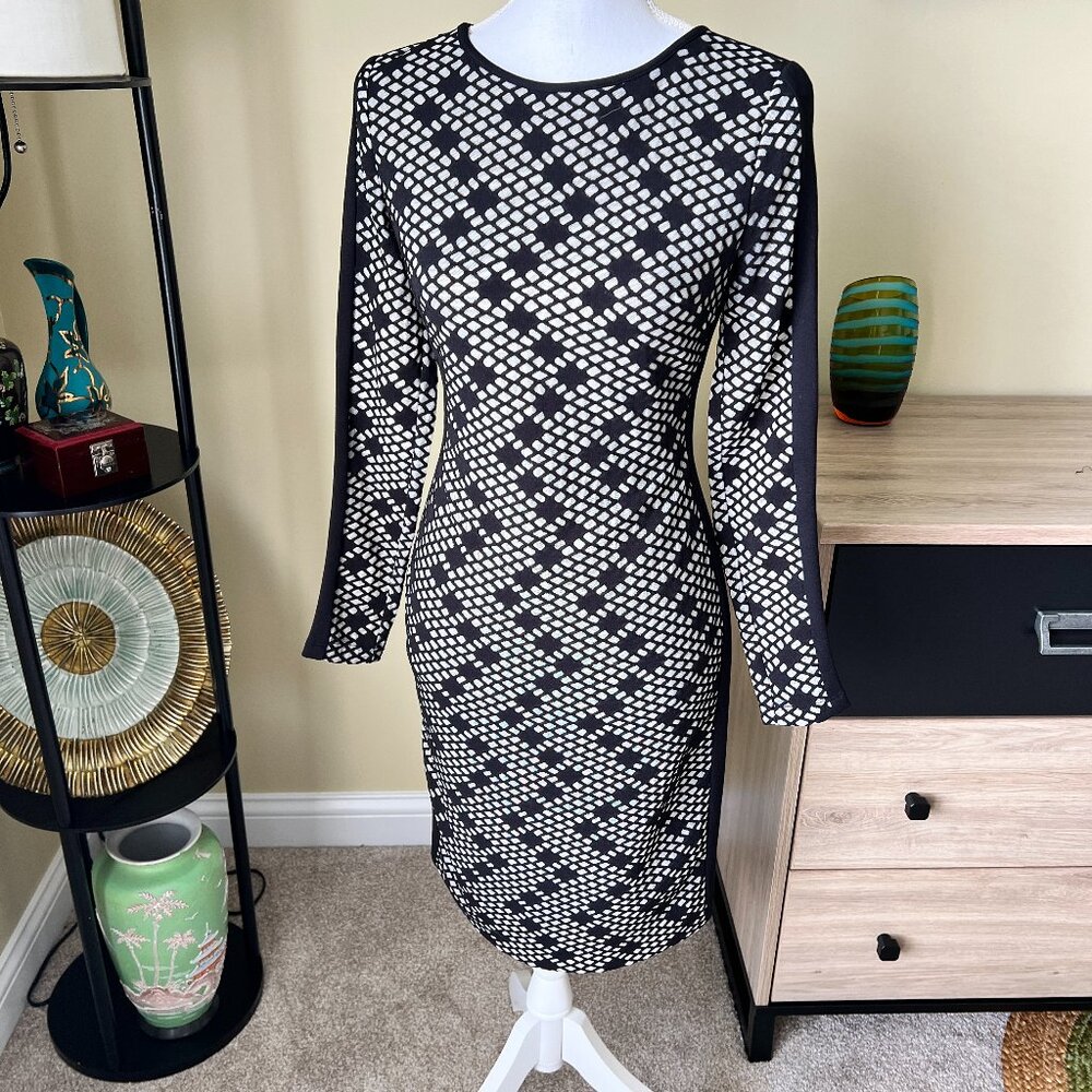 Vince Camuto Geo Pattern Contemporary Dress Gold and Black